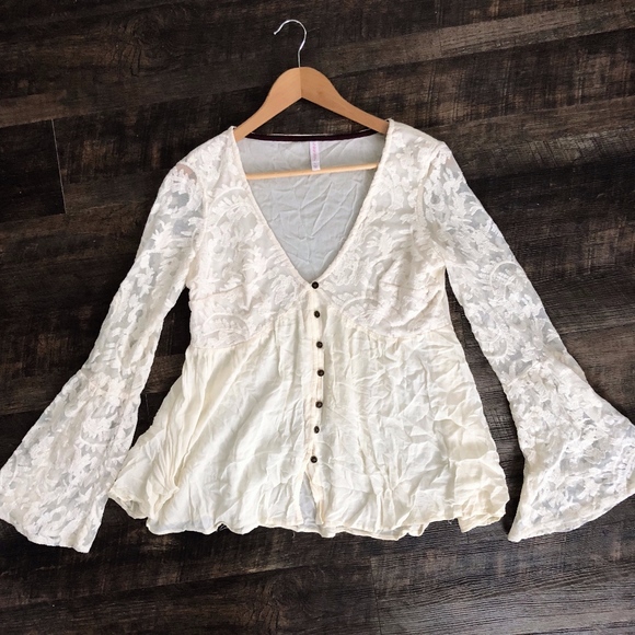 Xhilaration Sweaters - 🌵 Target Exhilaration Lace Cardigan Bell Sleeve
